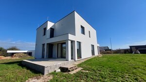 Novostavba RD v Trenčianskom Jastrabí - pozemok 577m2 — foto 1