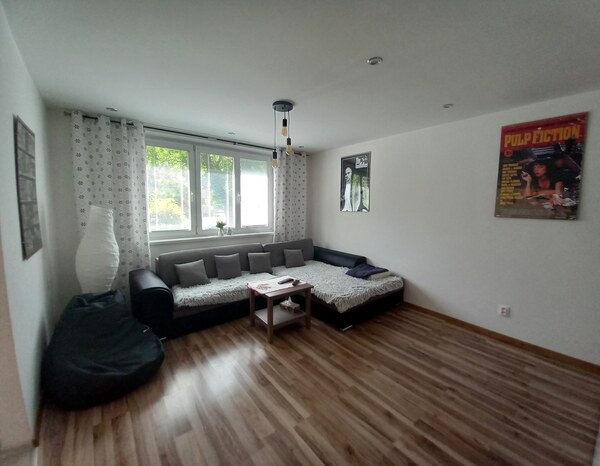 Predaj vkusný, krásny 2-izbový byt + loggia v nádhernom, tichom prostr