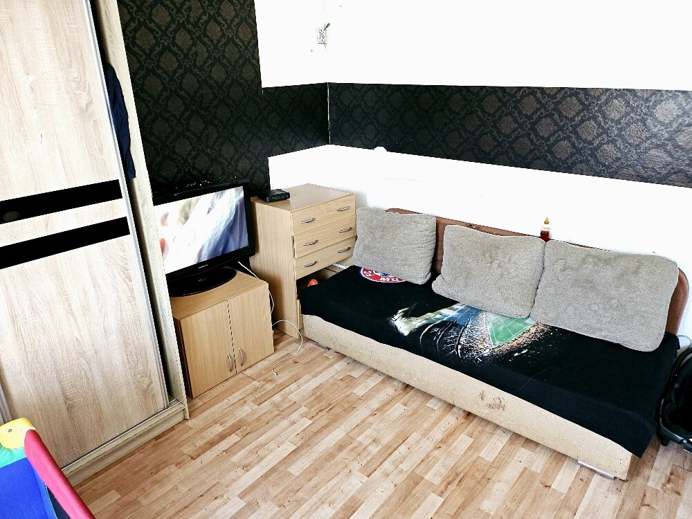 2 izbový byt Bánovce nad Bebravou / CENTRUM / LOGGIA   / PIVNICA — foto 2