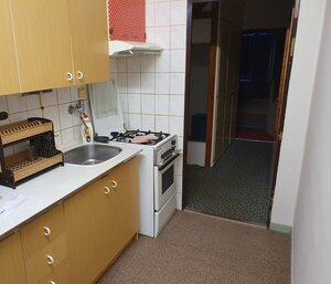 PREDANÉ /3 izbový byt Bánovce nad Bebravou  / SEVER  / 82m2 / LOGGIA — foto 1