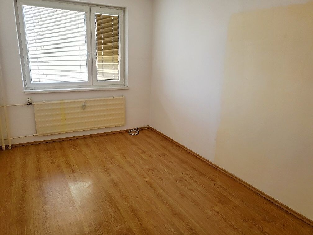 3 izbový byt Bánovce nad Bebravou   / 72m2 / DUBNIČKA / BALKÓN — foto 7