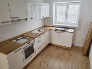2 izbový  byt  Bánovce nad Bebravou, CENTRUM, 67 m2 , PIVNICA — foto 1