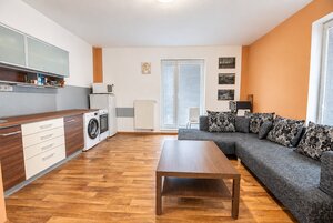 Na prenájom 2-izbový byt, 47 m², klimatizovaný, Odborárska ul., BA III — foto 1