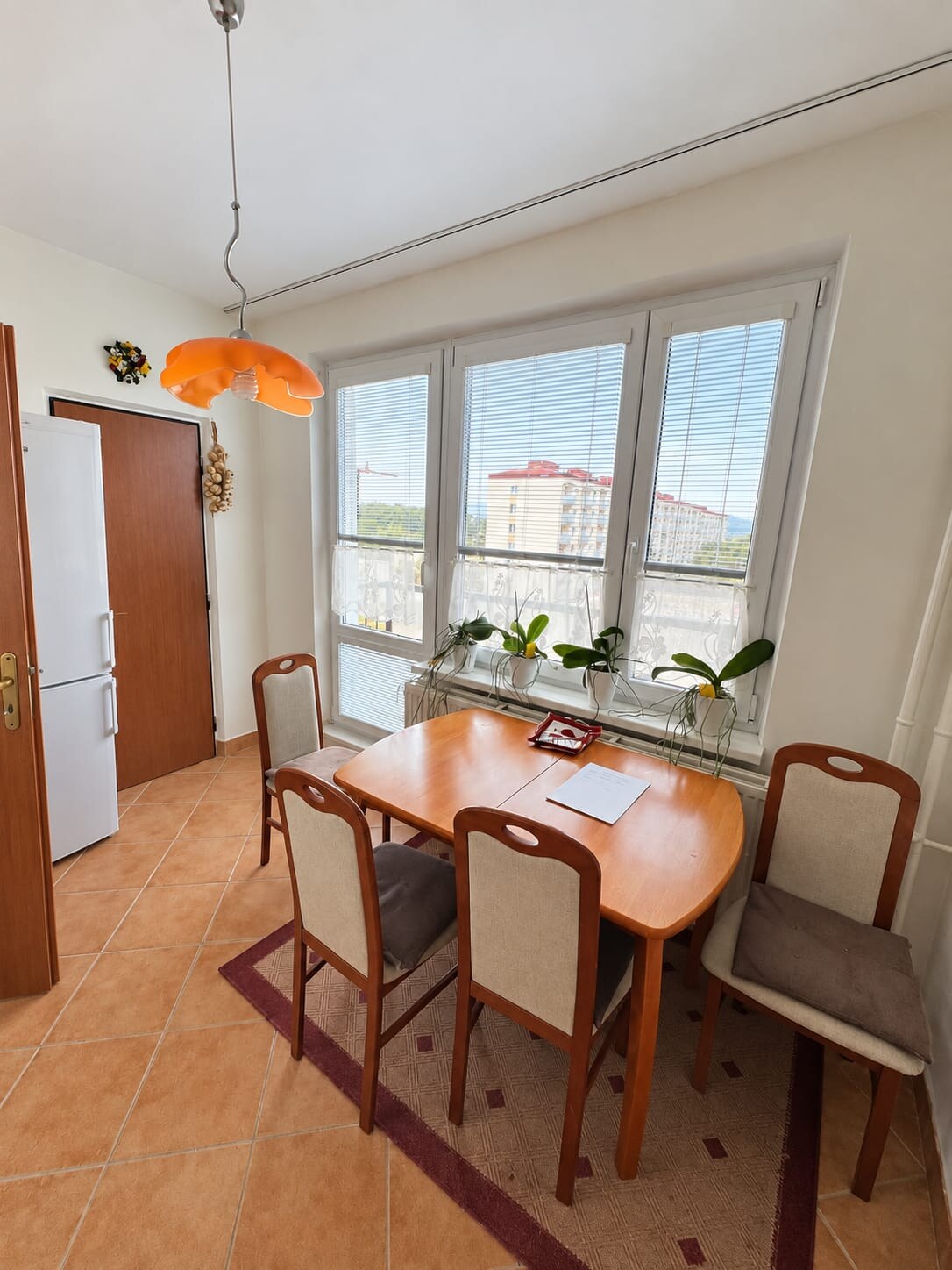 PRENÁJOM | 3-IZBOVÝ BYT | 80 m² | 2 BALKÓNY | ZARIADENÝ | CENTRUM I — foto 2