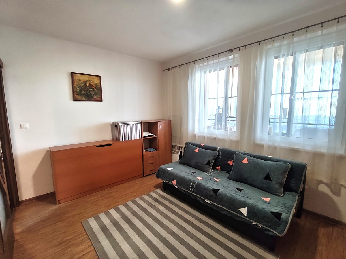 NOVOSTAVBA 4 IZB. RODINNÉHO DOMU S VEĽKÝM POZEMKOM A GARÁŽOU. — foto 12