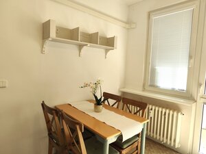 PRENAJATÉ ** PRENÁJOM KOMPLETNE ZARIADENÉHO 3 IZB. BYTU V PETRŽALKE — foto 3