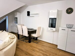PRENAJATÉ ****  MODERNE ZARIADENÝ 3 IZB. BYT S TERASOU — foto 6