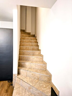 PRENAJATÉ ****  MODERNE ZARIADENÝ 3 IZB. BYT S TERASOU — foto 7