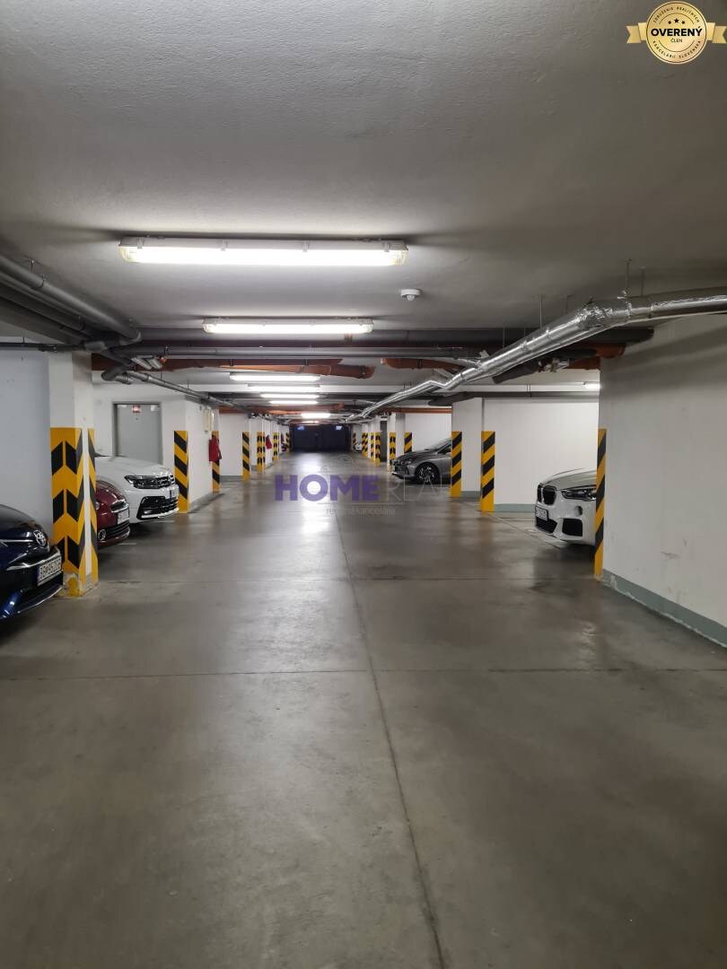 PREDANÉ ** PRIESTRANNÝ 1,5 IZB. BYT S PEKNÝM VÝHĽADOM NA ZELEŇ — foto 17
