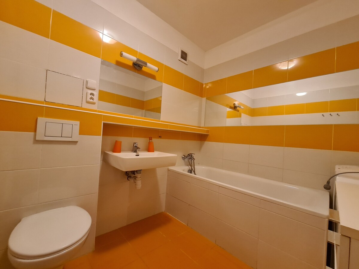 PREDANÉ ** PRIESTRANNÝ 1,5 IZB. BYT S PEKNÝM VÝHĽADOM NA ZELEŇ — foto 10