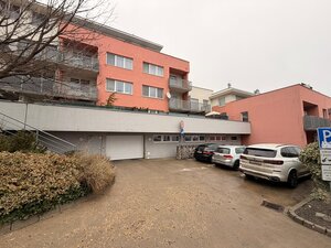 PRIESTRANNÝ 3 IZB. BYT VO VYHĽADÁVANEJ LOKALITE NA KOLIBE S PARKOVANIM — foto 18