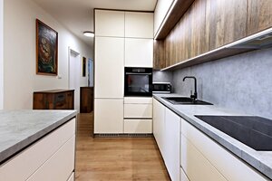 Zariadený slnečný 3 izbový byt + klíma + 16m2 loggia + parkovacie miesto + kobka — foto 5