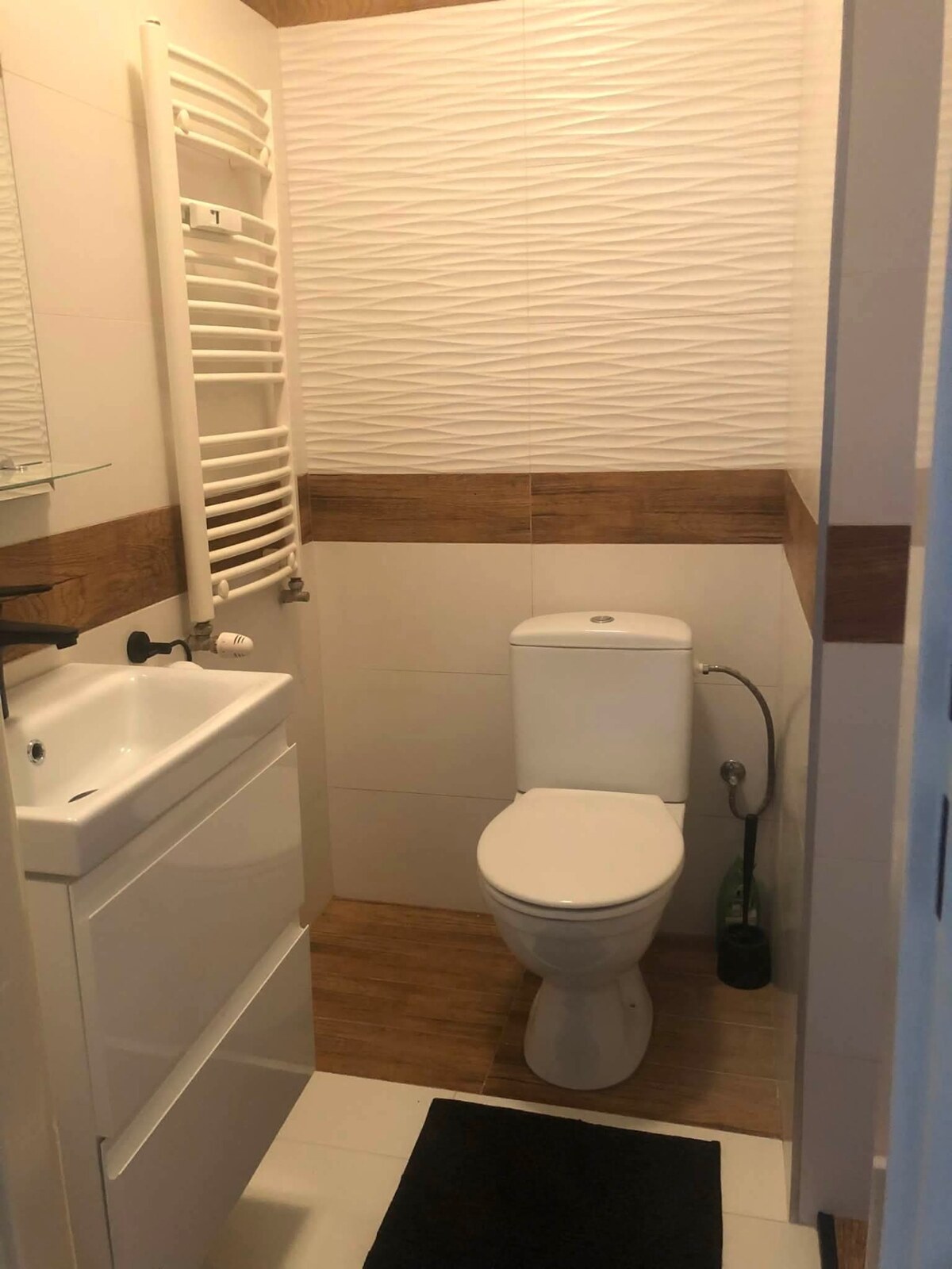 Nájom 2izb.byt v centre mesta Komárno ! — foto 12