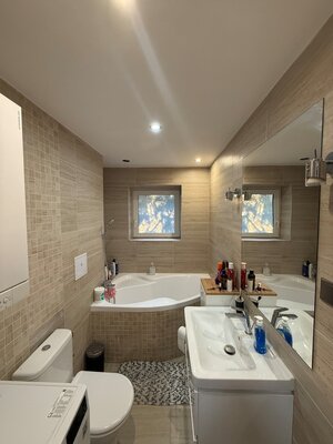 Na predaj 2 izbový byt po kompletnej rekonštrukcii Komárno — foto 6
