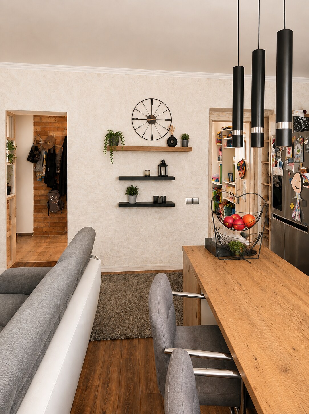 Na predaj 3 - izb.byt po kompletnej rekonštrukcii Komárno ! — foto 3