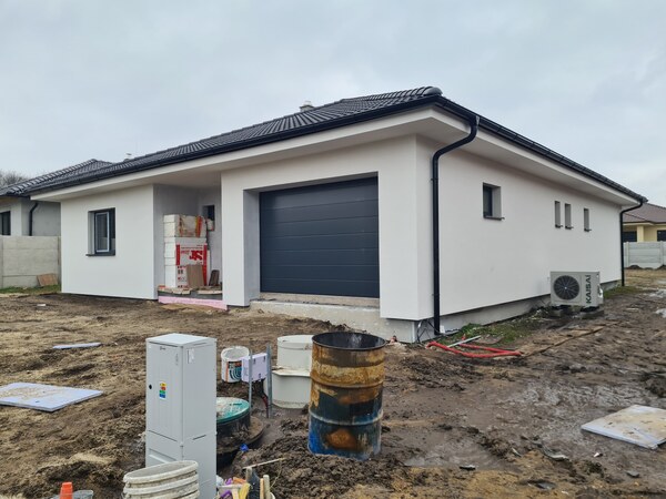 NOVOSTAVBA ( PROJEKT) čoskoro vo výstavbe Nesvady!