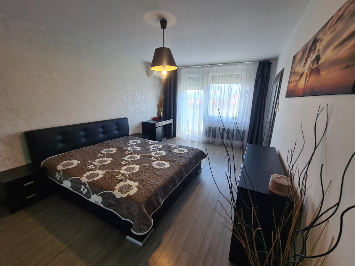 Reprezentatívny 2 izb.byt na prenájom SOHO TOWER Komárno ! — foto 13