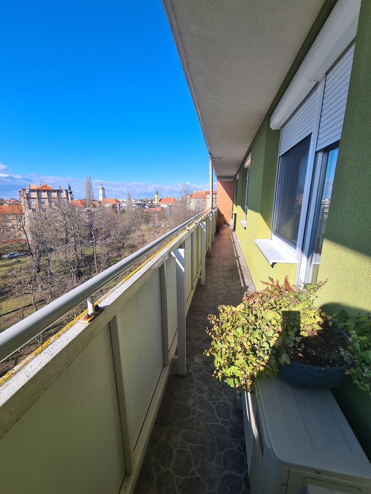 Reprezentatívny 2 izb.byt na prenájom SOHO TOWER Komárno ! — foto 3