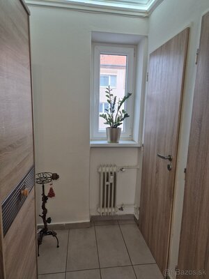 Zrekonštruovaný 3 izbový byt Komárno! — foto 9
