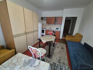 Na predaj veľká garsónka s balkónom Komárno! — foto 2