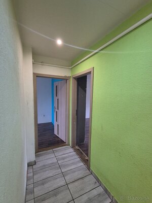 Na predaj 3 izbový tehlový byt Komárno ! — foto 6