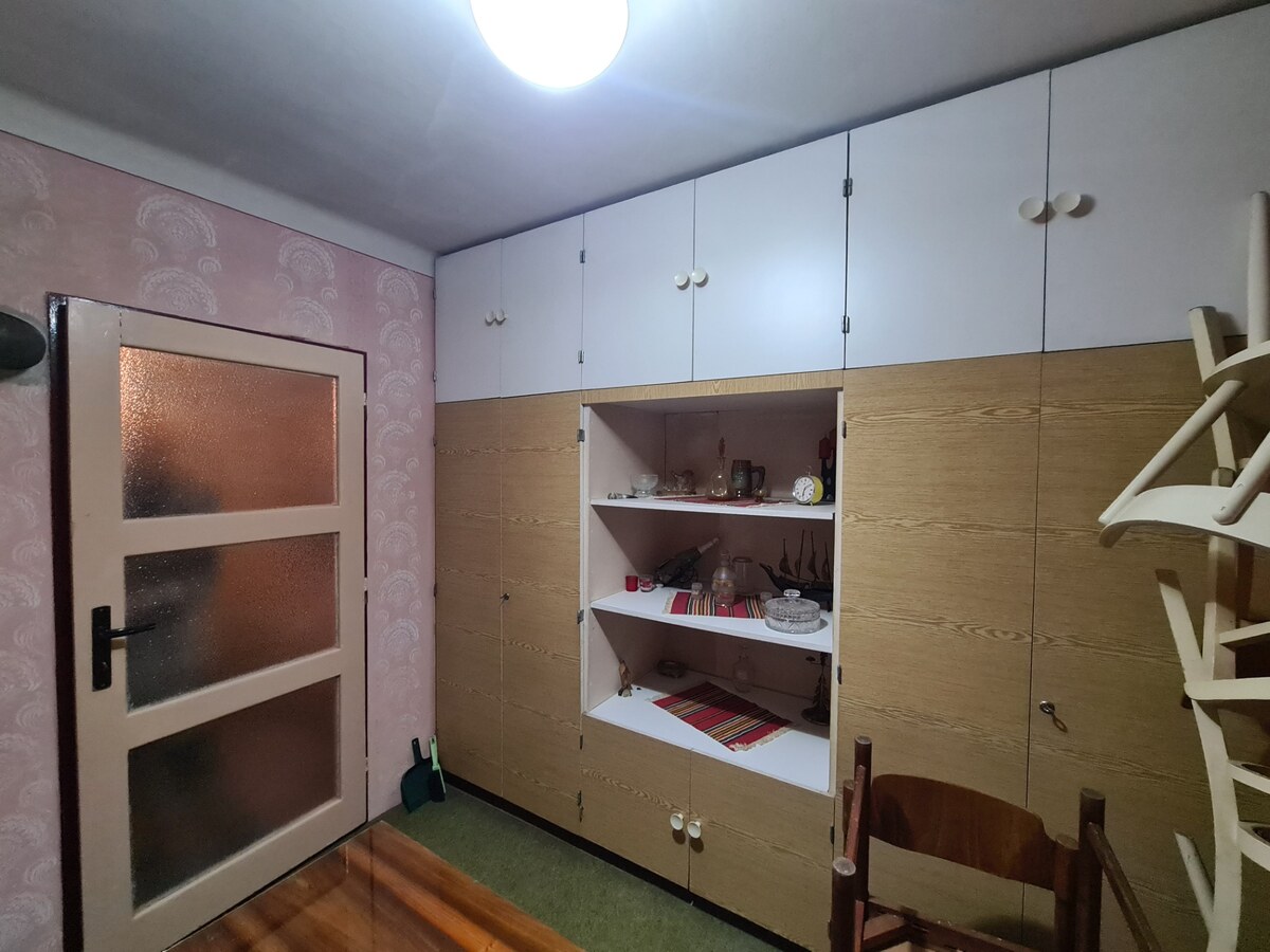 Na predaj domček s veľkým ovocným sadom Nová Stráž ! — foto 8