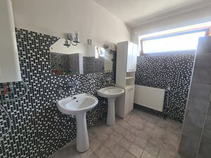 Na predaj dvojgeneračný rodinný dom Nové Zámky ! — foto 15