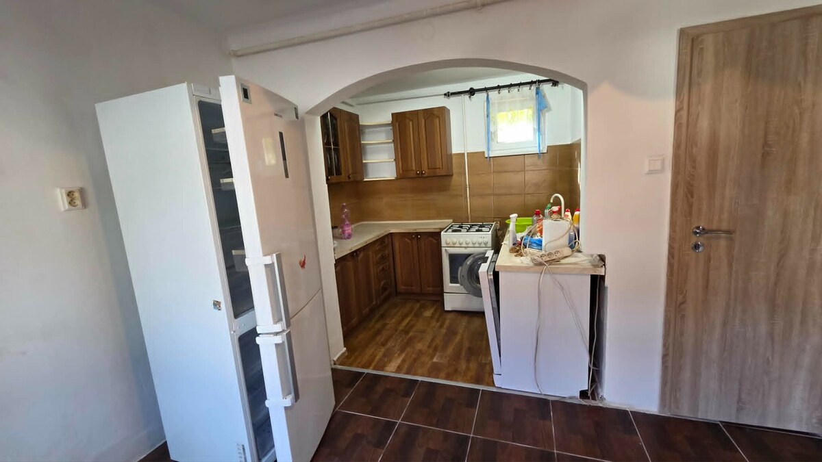 Na predaj 4 izbový rodinný dom - Trnovec nad Váhom okr. Šaľa — foto 4