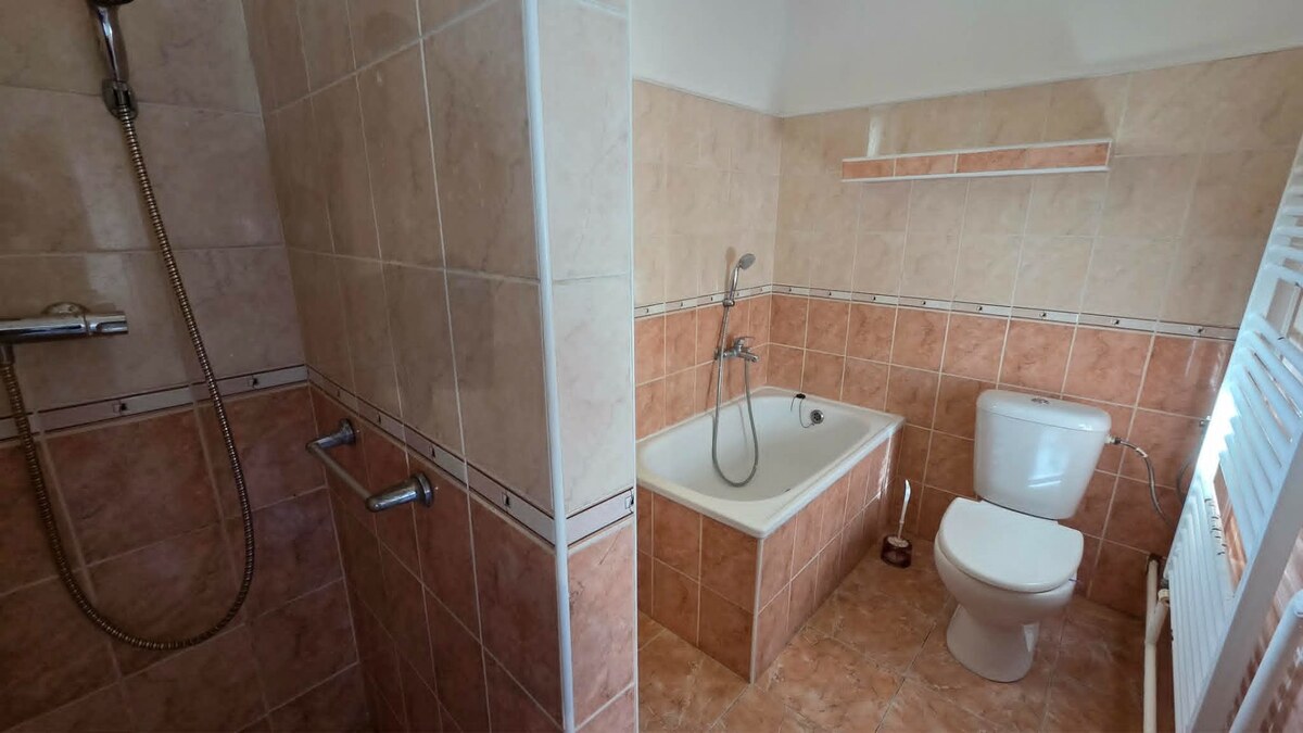Na predaj 4 izbový rodinný dom - Trnovec nad Váhom okr. Šaľa — foto 5