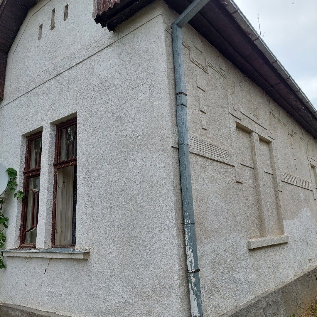 Netradičný rodinný dom – „kaštieľ“ v obci Neded. — foto 5