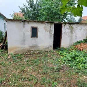Netradičný rodinný dom – „kaštieľ“ v obci Neded. — foto 17