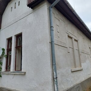 Netradičný rodinný dom – „kaštieľ“ v obci Neded. — foto 5