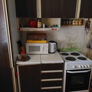 Netradičný rodinný dom – „kaštieľ“ v obci Neded. — foto 9