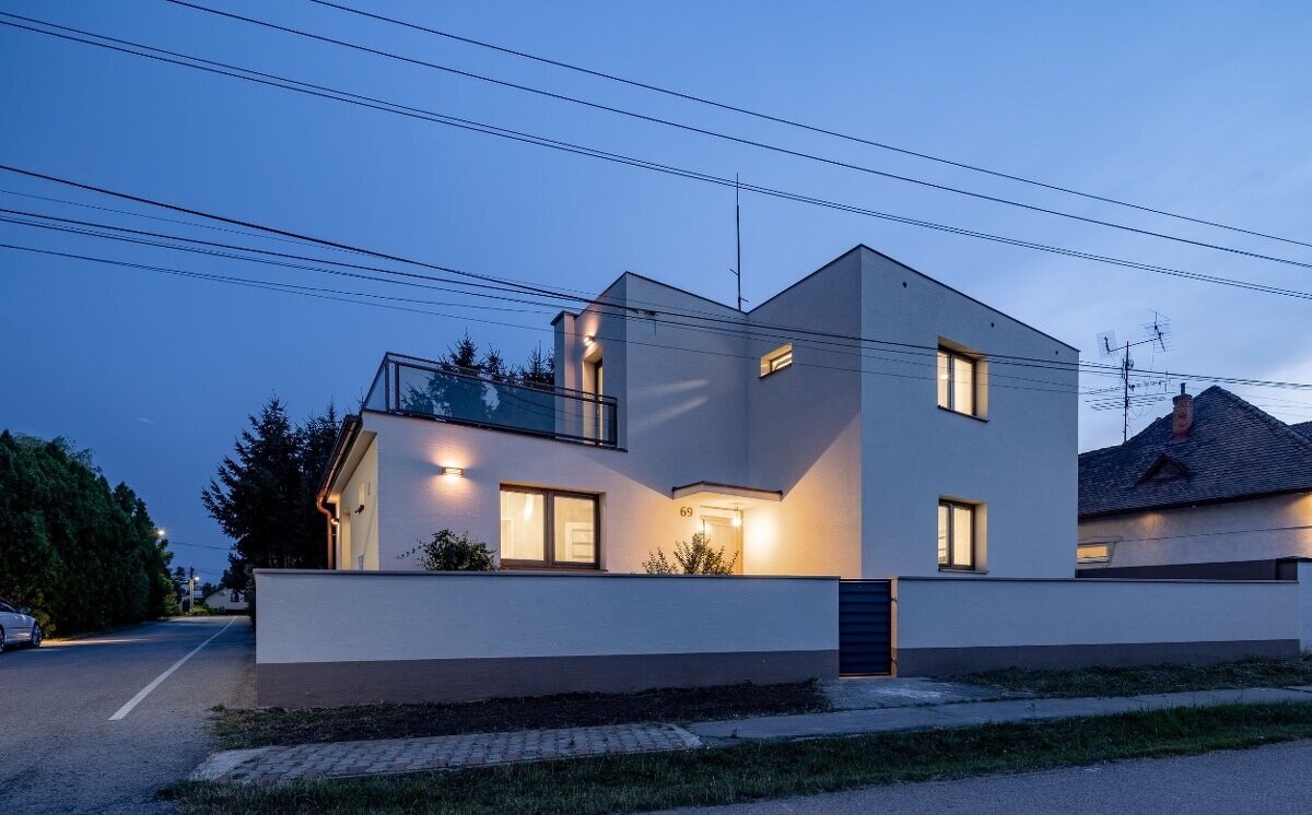 5 i nadštandardný rodinný dom s výhľadom na jazero - Trnovec n/Váhom — foto 3