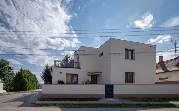 5 i nadštandardný rodinný dom s výhľadom na jazero - Trnovec n/Váhom