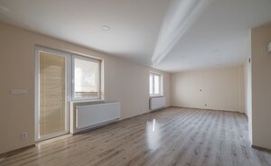 5 i nadštandardný rodinný dom s výhľadom na jazero - Trnovec n/Váhom — foto 14