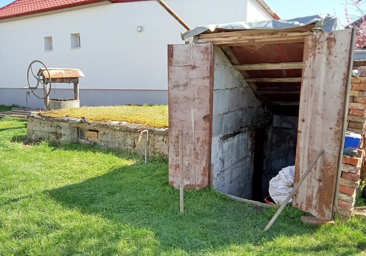 Na predaj stavebný pozemok 3655 m2 Zemianske Sady okr. Galanta — foto 15