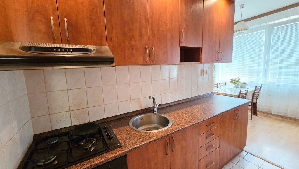 Na prenájom VEĽKÝ, zariadený 3 izbový byt s BONUSOM v Šali — foto 2