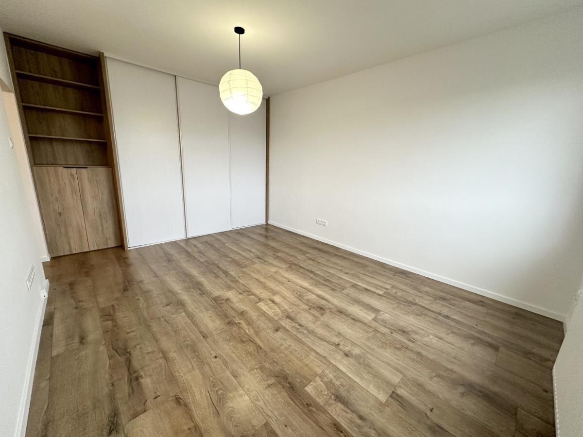 Práve zrekonštruovaný 1 i byt v obľúbenej lokalite, Tilgnerova ulica, Bratislava - Karlova Ves — foto 4