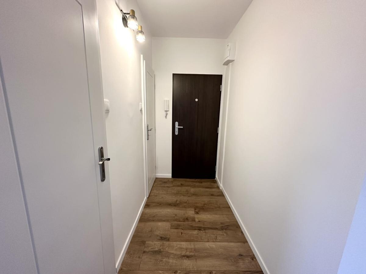 Práve zrekonštruovaný 1 i byt v obľúbenej lokalite, Tilgnerova ulica, Bratislava - Karlova Ves — foto 7