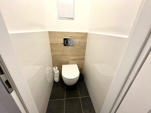 Práve zrekonštruovaný 1 i byt v obľúbenej lokalite, Tilgnerova ulica, Bratislava - Karlova Ves — foto 11
