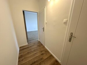 Práve zrekonštruovaný 1 i byt v obľúbenej lokalite, Tilgnerova ulica, Bratislava - Karlova Ves — foto 9