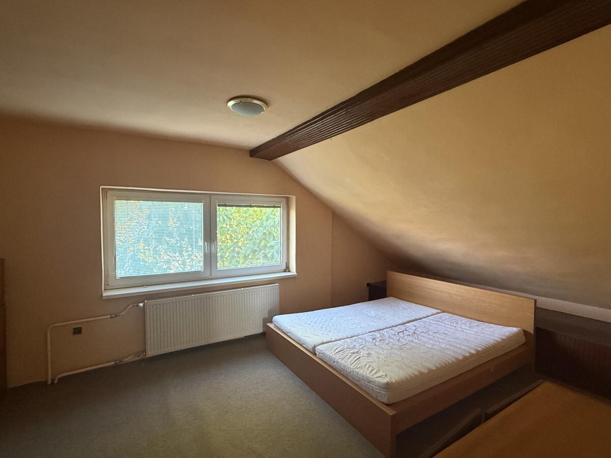 REZERVOVANÉ - STARÉ BERNOLÁKOVO | RODINNÝ DOM S VEĽKÝM POZEMKOM 777 m², GARÁŽOU A KRÁSNOU ZÁHRADOU — foto 6
