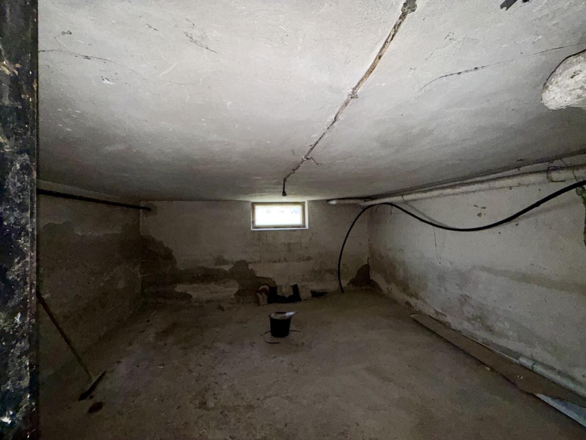 INVESTIČNÁ PRÍLEŽITOSŤ: 2 411 m² POZEMOK S RD A S MOŽNOSŤOU VÝSTAVBY 3 DVOJDOMOV — foto 30