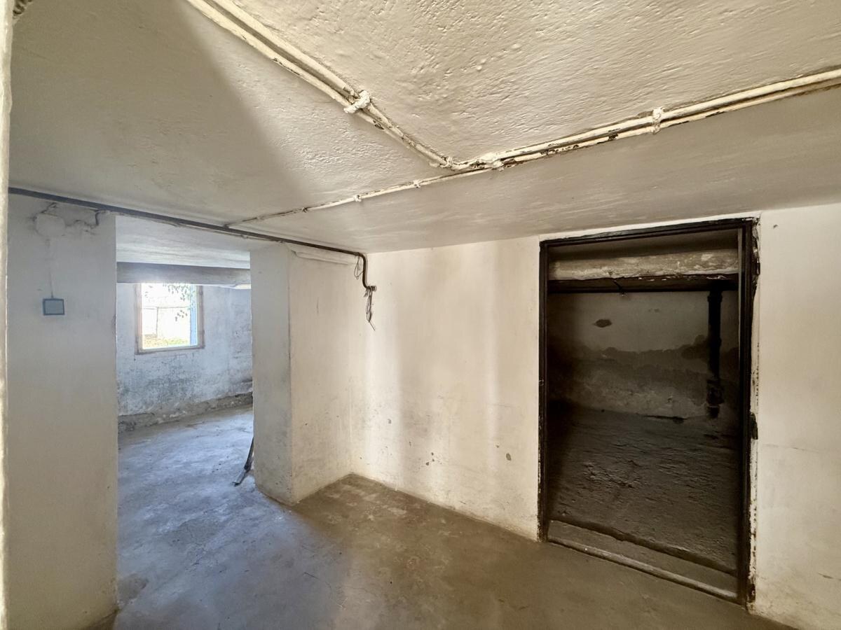 INVESTIČNÁ PRÍLEŽITOSŤ: 2 411 m² POZEMOK S RD A S MOŽNOSŤOU VÝSTAVBY 3 DVOJDOMOV — foto 28