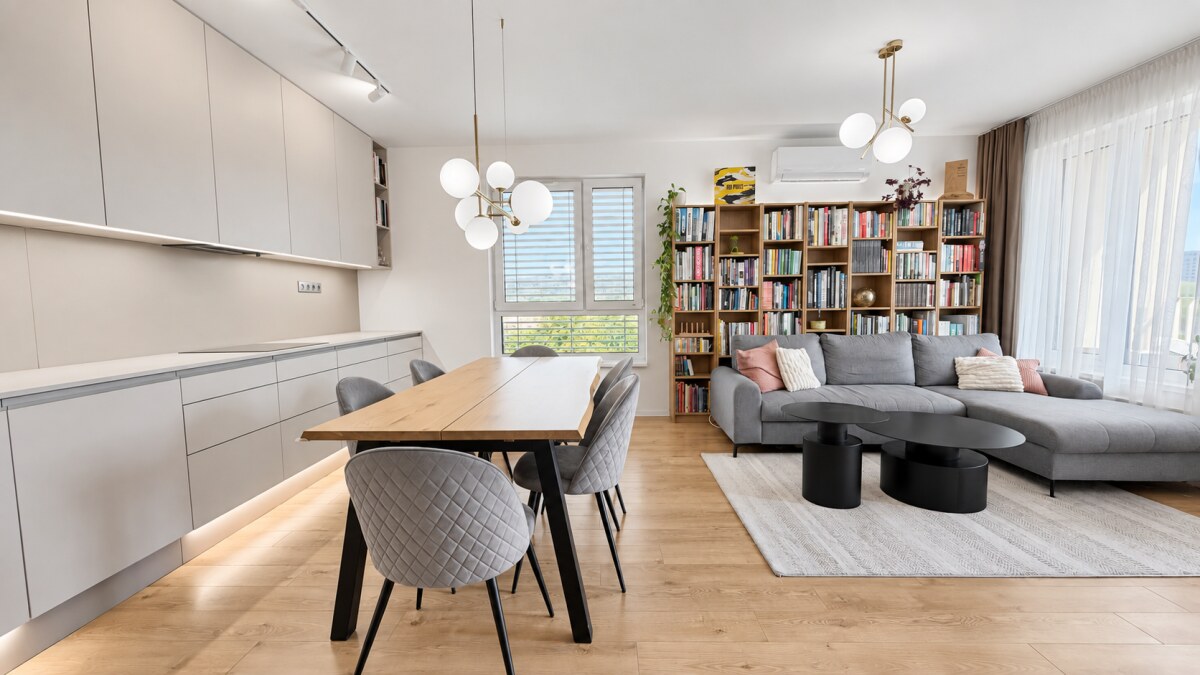 Moderný, klimatizovaný 3-izbový byt s loggiou v projekte Bory — foto 11