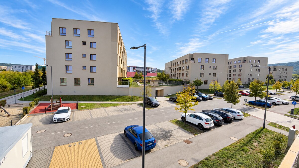 Moderný, klimatizovaný 3-izbový byt s loggiou v projekte Bory — foto 28