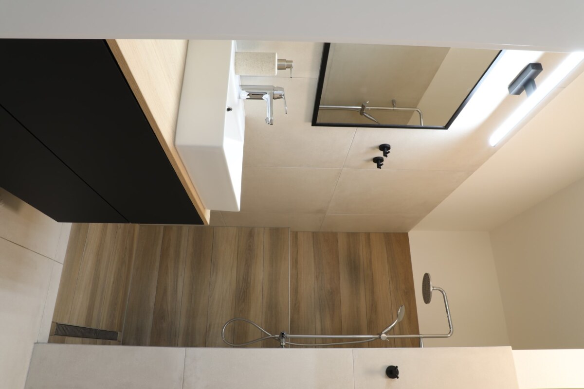 Na prenájom klimatizovaný 2i byt s balkónom, parkovanie, Lužná — foto 12