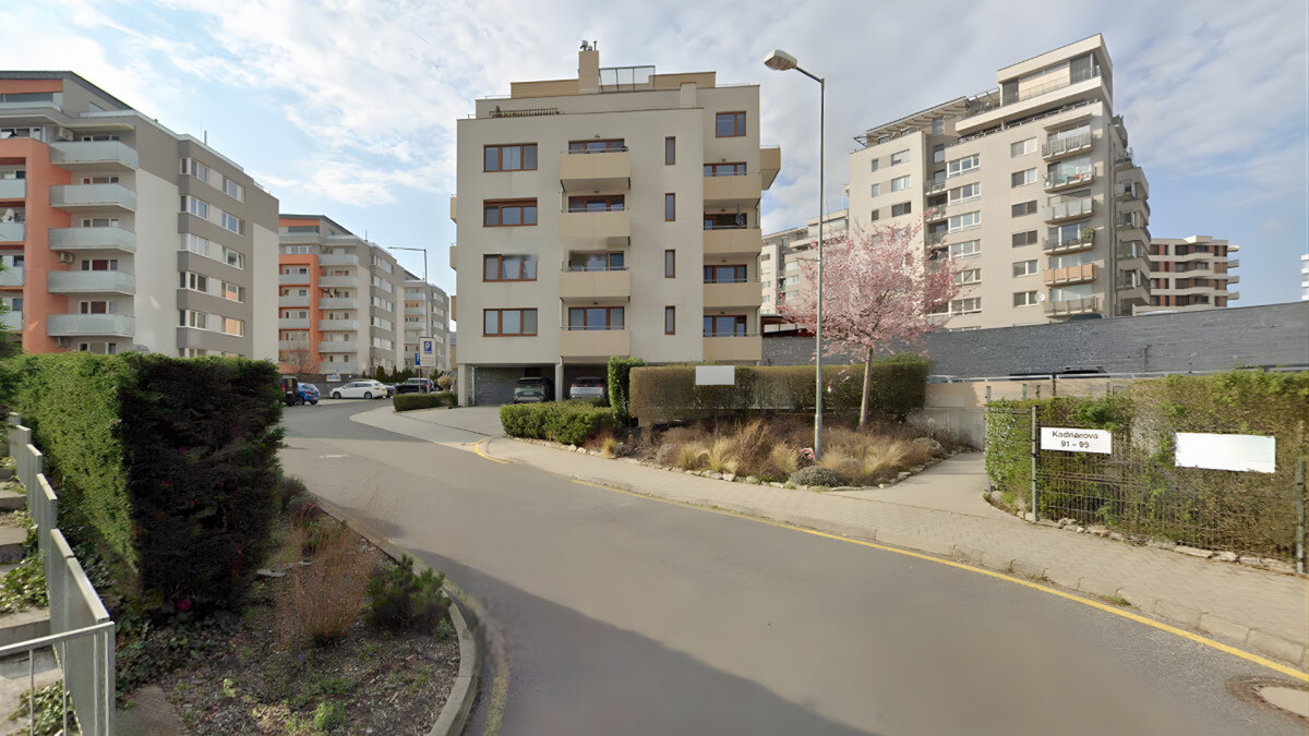 Klimatizovaný 1.5-izbový byt, parkovacie miesto, novostavba — foto 18