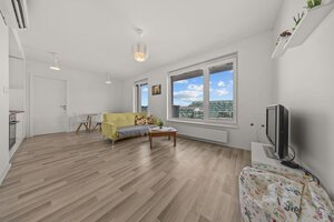 Klimatizovaný 2i byt s balkónom v novostavbe z r. 2020, Jarabinky — foto 3